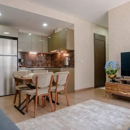 Modern In A Complex With Pool Appartement *