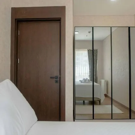 Appartement Modern In A Complex With Pool Istambul